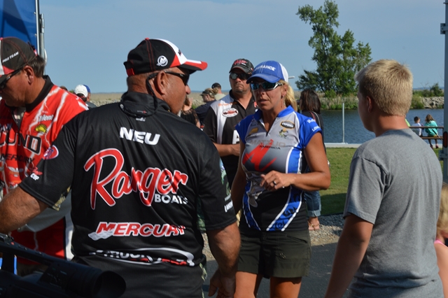 AE11C6A3-697D-4088-8E39-52E55995F188