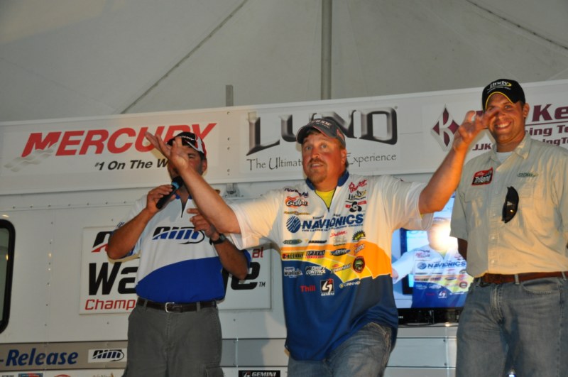 AE3984A1-967E-405D-8BCF-6CC79A736AE4