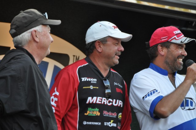 AE468005-A5DE-4E2C-9D5F-969A5F1462DB