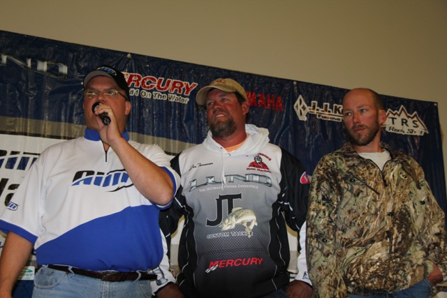 AE74C6F9-17D8-456D-8EE9-62127FB230F6