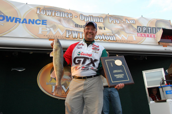 AE829AD9-2870-41BA-9F29-26EF2328962F