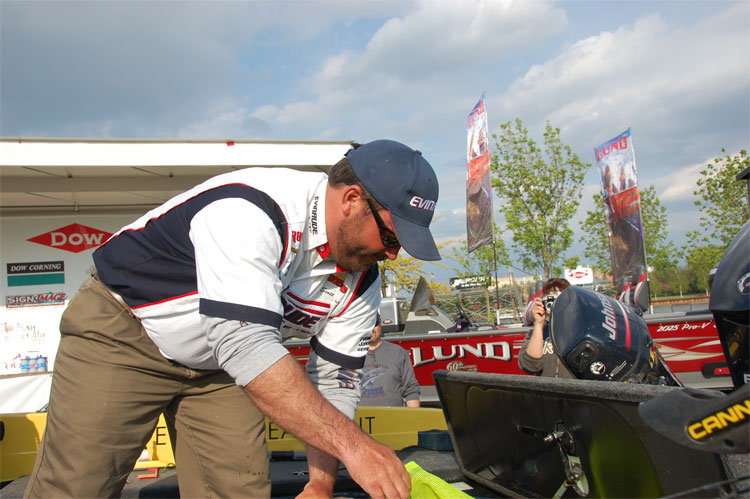 AEA8DF29-F98C-43DC-85F7-BC6A297DB660