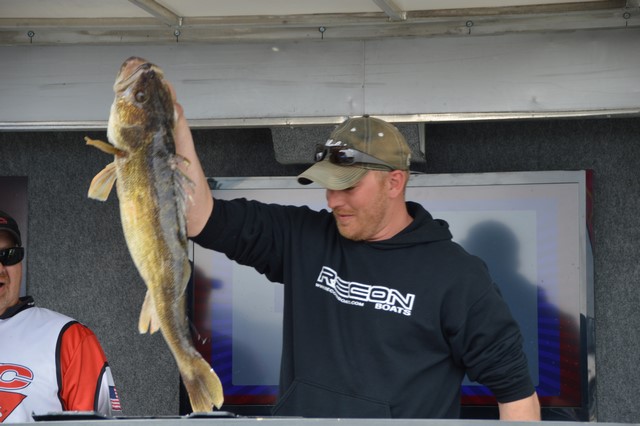 AED4229E-4262-493F-AD08-95386853AE4E