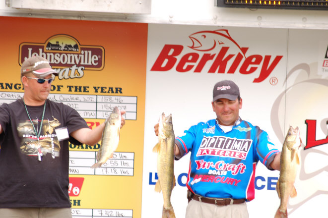 AEEB8658-2861-4174-AFCB-F90A0E2F0C3A