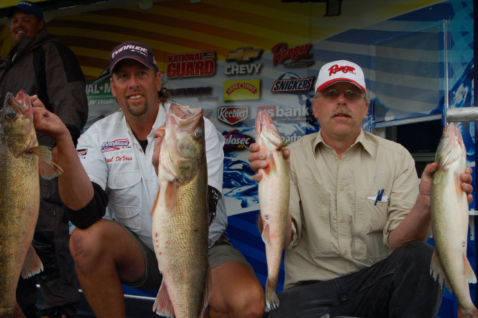 AEED151F-CA07-4B92-9DF9-D92936B45379