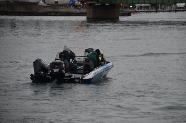 AEFF38EC-D452-406D-953E-54CD1CD68A1E