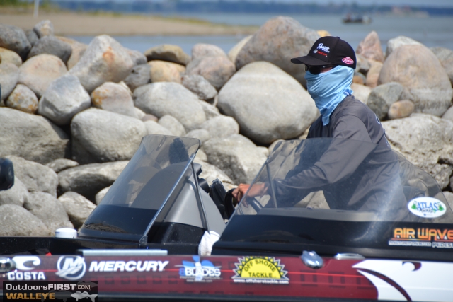 AF01947D-9D09-4E61-9277-28E7A2C77944