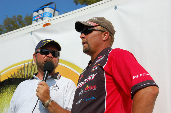 AF026EA9-3946-453D-9090-9F40AA8A5400