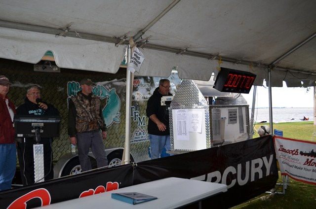 AF0BF28D-B6D4-4041-A4C4-FBC6348BBD88