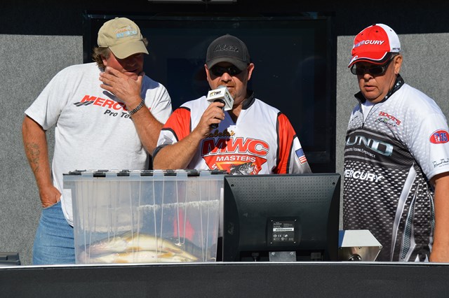 AF28E713-501D-4812-9AE6-3752F4279C0A