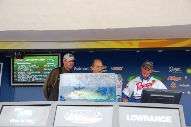 AF4B6116-D27A-4BA8-94CA-994C63CB9983