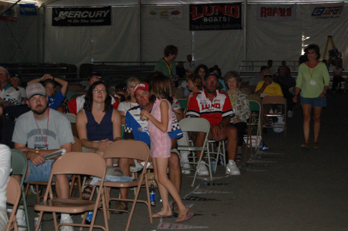 AF6958B7-43EF-4BE0-937B-369D21621771