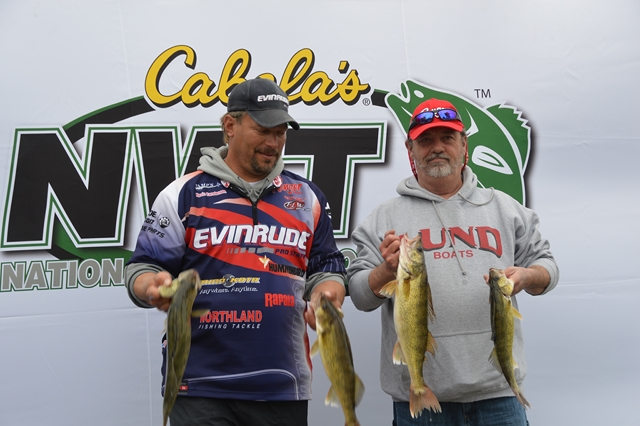 AF82C274-2BD3-40DA-890B-12ABFFFA70AE