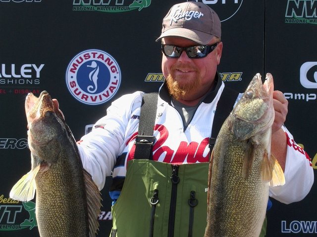 AFCD0E17-724E-4C28-BE82-C9DD0E58FD92