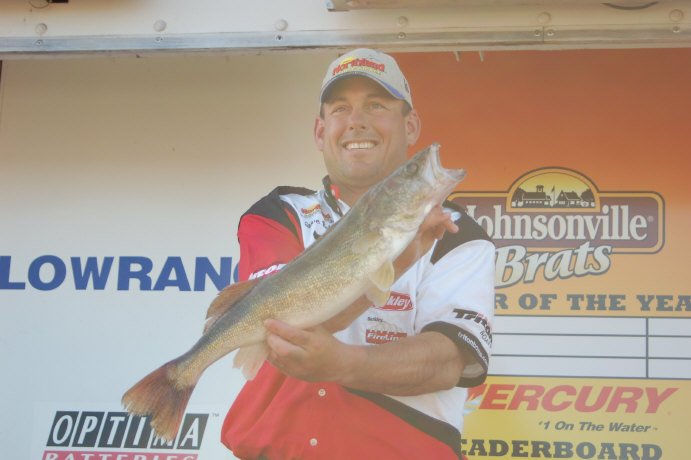 AFD00F55-FB3E-422A-A936-196E90424D7B