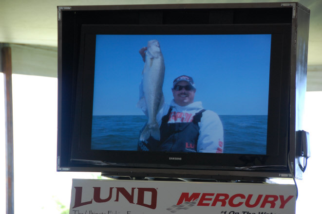 AFD5C803-EC5B-4BDC-B871-7918693183D6