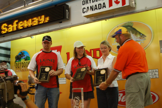 AFD623FD-5E5B-4D8D-B3FD-3980A3D71A54