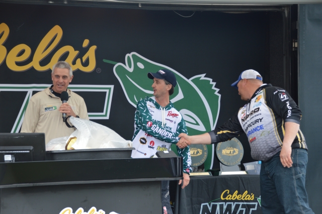 AFD96519-644E-43F2-ADAE-35B5A9C96E7D