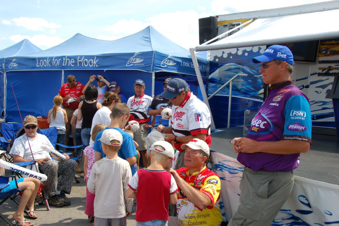 AFE6C710-7FA2-4427-971C-09411BC2F28B