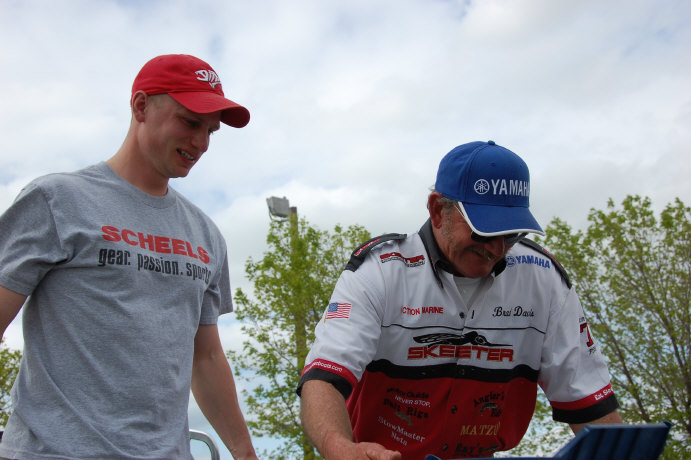 AFF16BE8-B44C-4020-8F1A-1D493A559032