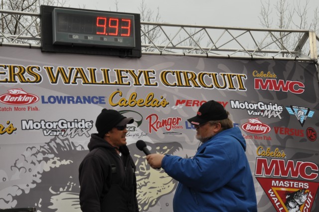 AFF9F517-A18A-4001-9D40-BA08377CC740