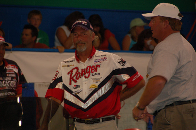 0A61E03A-867B-4FC4-A962-373BDB906F1C