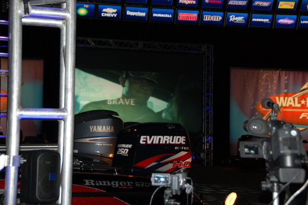 ADEAE48A-8E73-4426-86F9-A823B4B0D256