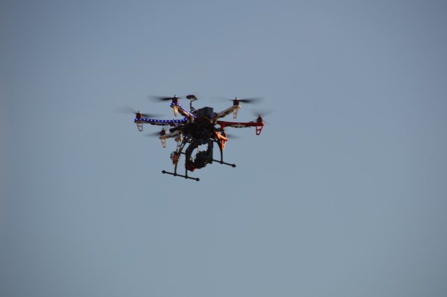 AAE7846C-07AB-4FC4-9DD3-859769654906