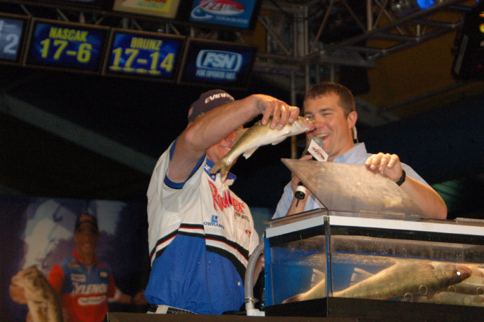 B04328A4-21B1-4F66-B814-3A902C9388EA