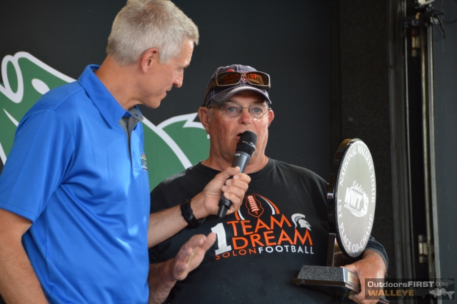 B04EDA61-F5BF-4A1E-A12E-C5D3D6AEA3E2