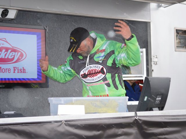 B0700B6B-569D-411C-865E-59F50415FD1B