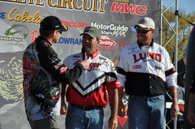 B0783C8B-A400-4872-943A-CAEA8F1978FC