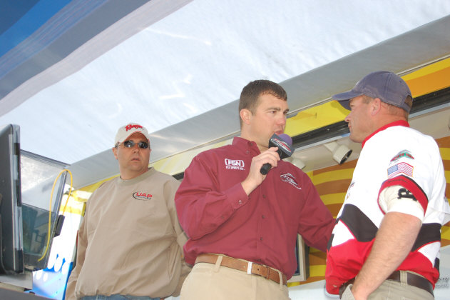 B084E39F-D79A-45CB-AEFD-AB92F5F65D5E