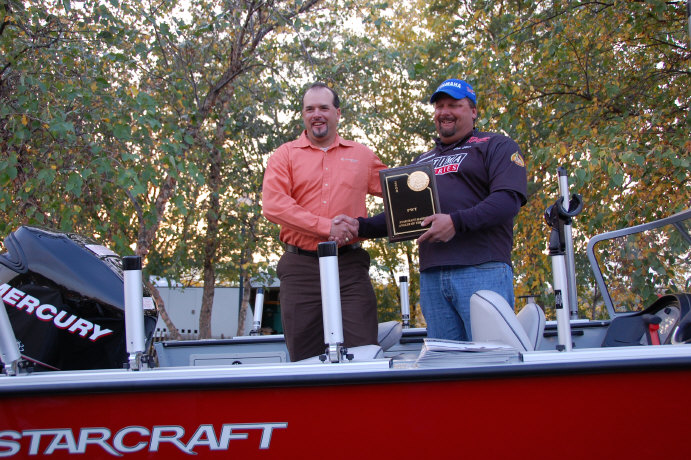 B08AD20E-D7F0-4DA6-98BC-933FC7A40203