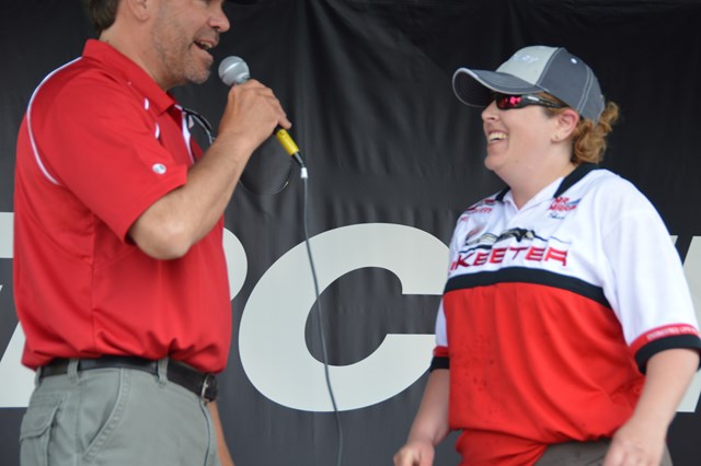 B09CE796-695C-4E6B-996E-24EC79C4B747