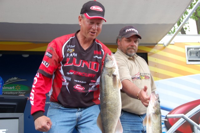 B0B03674-2AFA-4D8F-84E6-27EACFEE2BA3