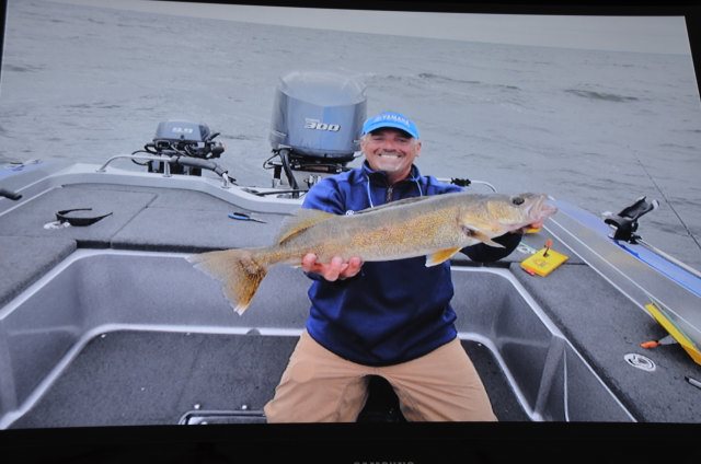 B0E7E908-A255-406A-B624-66805D98D52C