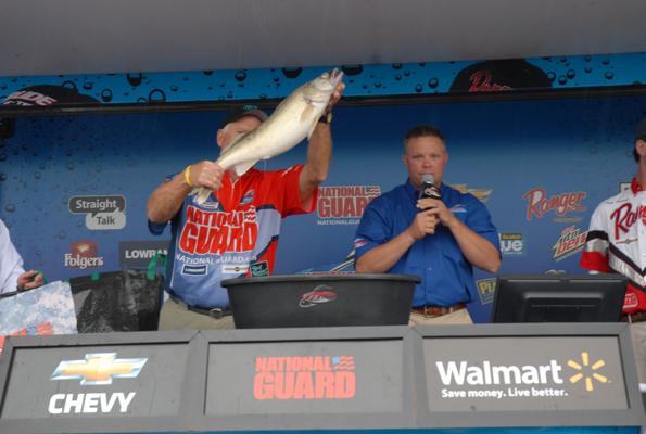 B0F98D5C-8C70-4D40-B248-FD66C5D4F6C6