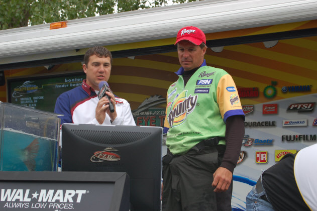 B143F8D5-C759-4490-8117-235CA7D24FE1