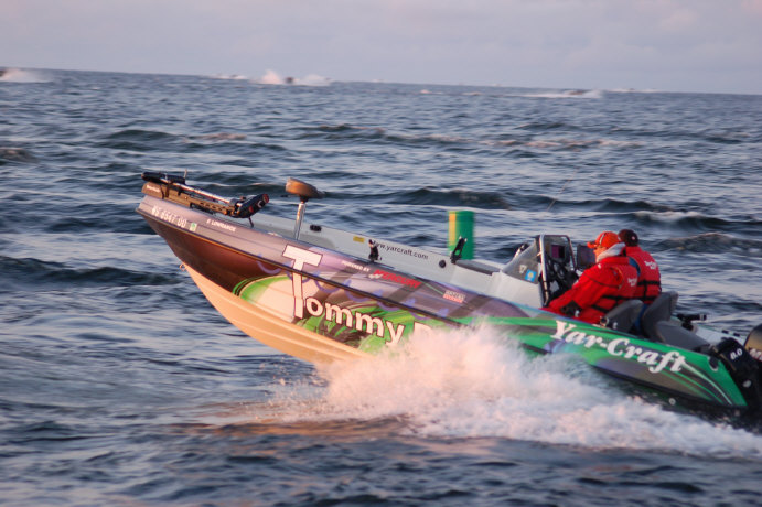 B14AD14A-2AE9-4A22-AC93-399C0D02BDB7