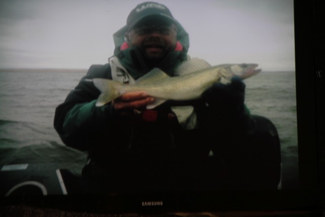 B187FCEA-36EF-4338-8E24-532643F7953D