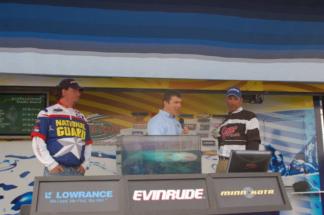 B203F108-7AA8-4DE3-8A49-14EDD9503ED5