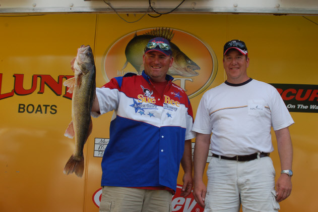 B2299DCE-2D47-40EB-AC72-B83841D6ADCF