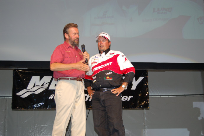 B2866875-E148-4AAD-883B-6DCA7FD2B38D