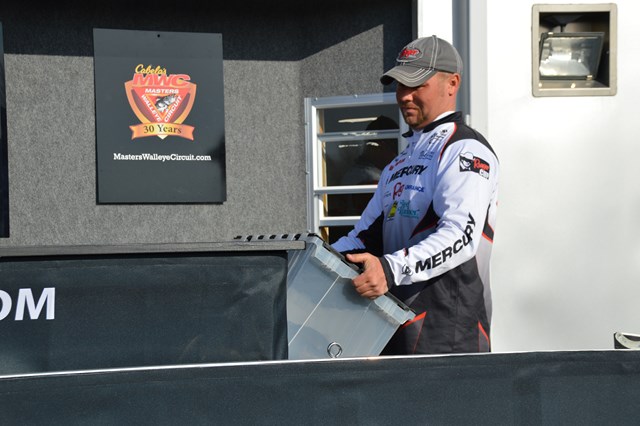 B2A95C65-24E1-4B31-8632-CF264B9B70EE