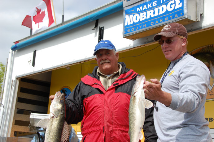 B2D02724-C93C-40BA-B81A-F3B1E66EE3B7