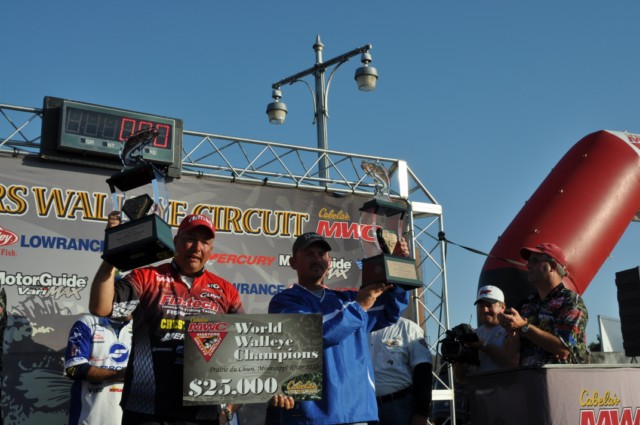 B2D38DF1-E5DA-464E-8E6D-CA855FBF8349