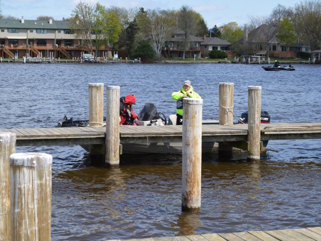 B2EEFEA8-204A-43FE-8FBC-F343682B6FFF