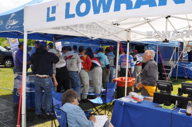 B3319067-C9FA-4DE2-850B-34EBB1EF26DF