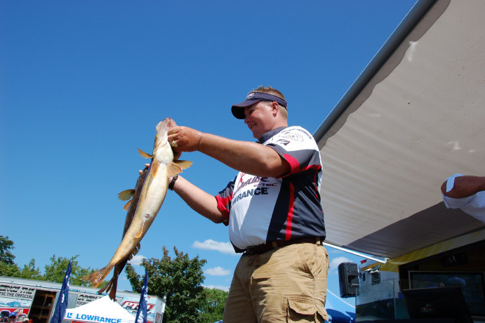 B3441C55-B070-4CC2-B1F7-0E919923B054